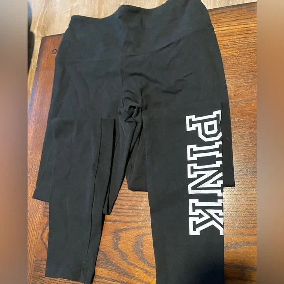 Worn once, PINK classic black leggings. Size S - Picture 2 of 2